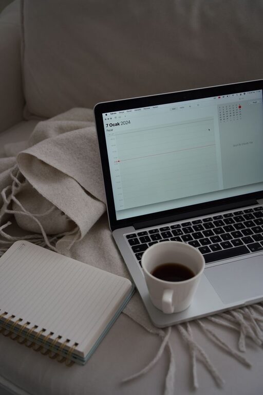 Tips for Creating a Relaxing and Productive Home Workspace